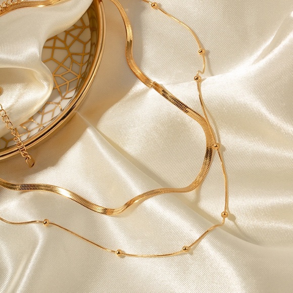 Gold Double Layered Necklace*Layering Necklace*Waterproof and Sweatproof - Picture 4 of 8